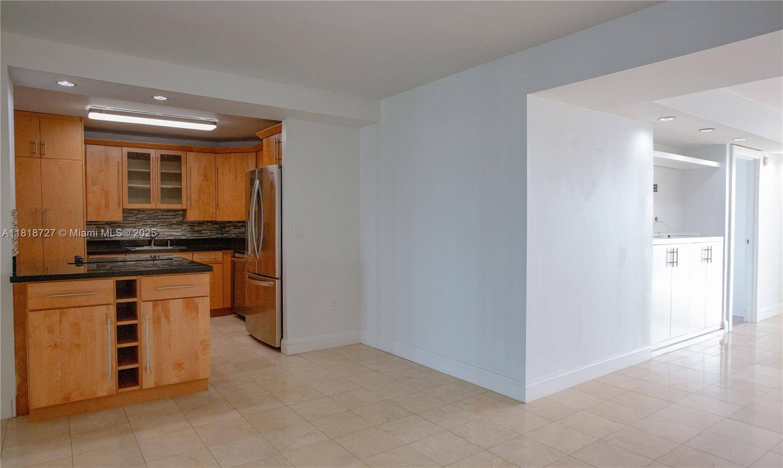 Miami, FL 33129,2333 Brickell Ave #609
