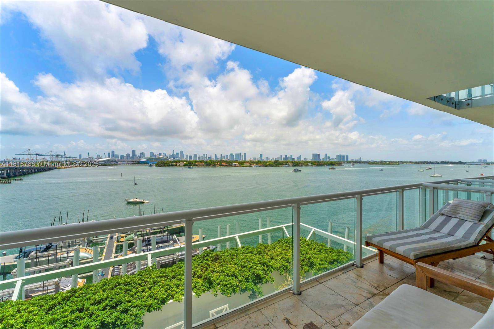 Miami Beach, FL 33139,520 West Ave #604