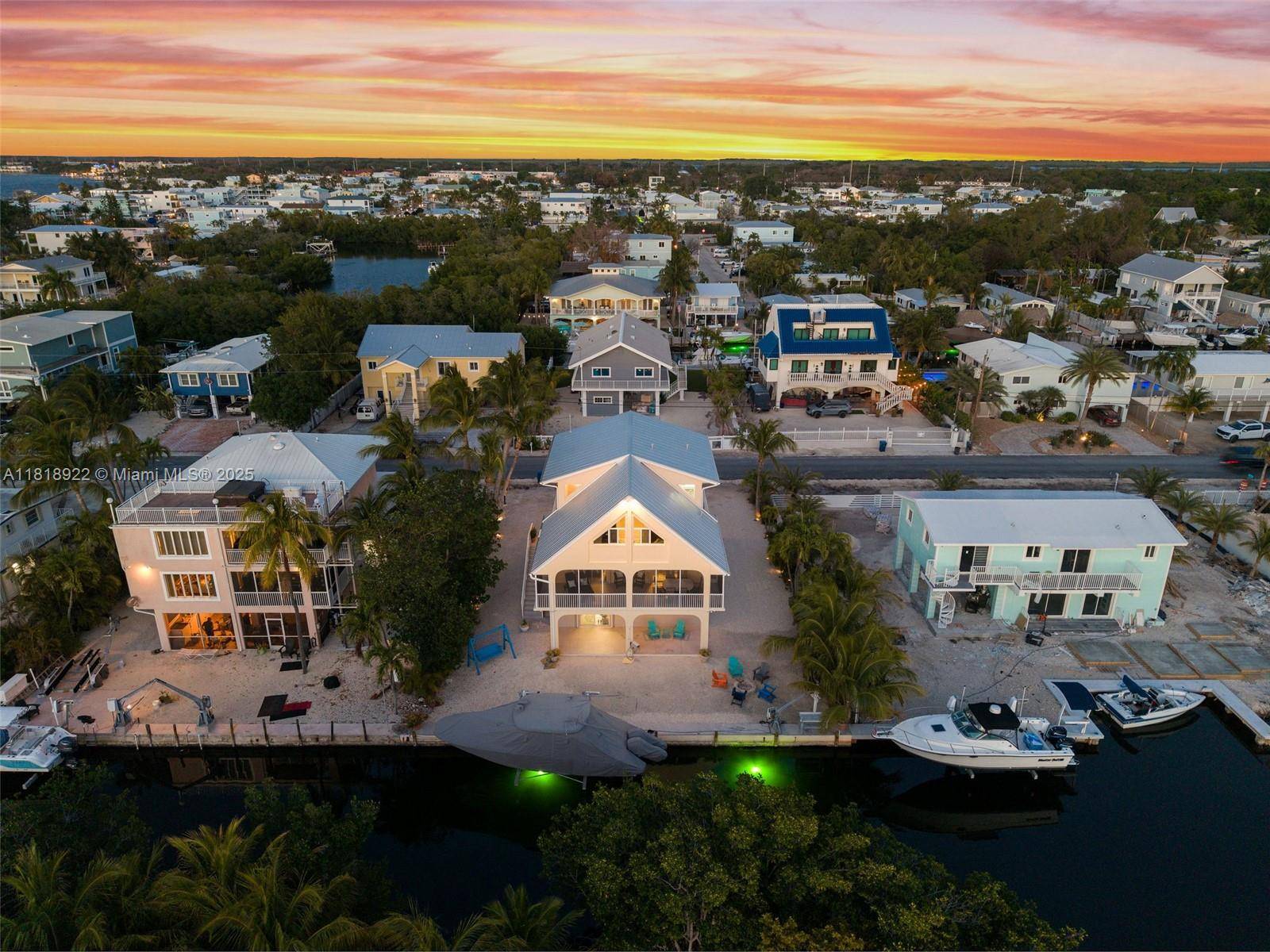 Key Largo, FL 33037,1015 Adams Dr