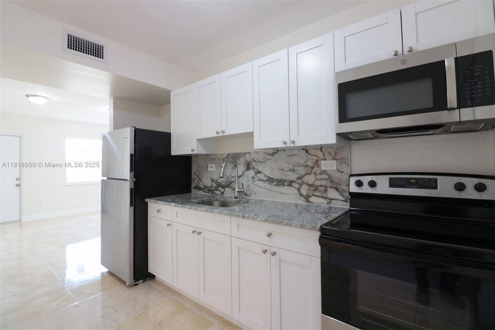 Pompano Beach, FL 33069,3014 NW 6th St