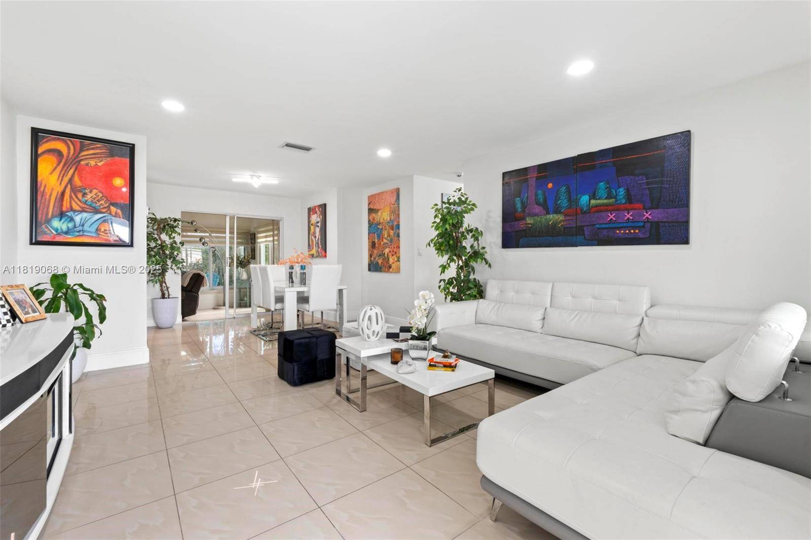 Pompano Beach, FL 33064,131 NW 31st Ct