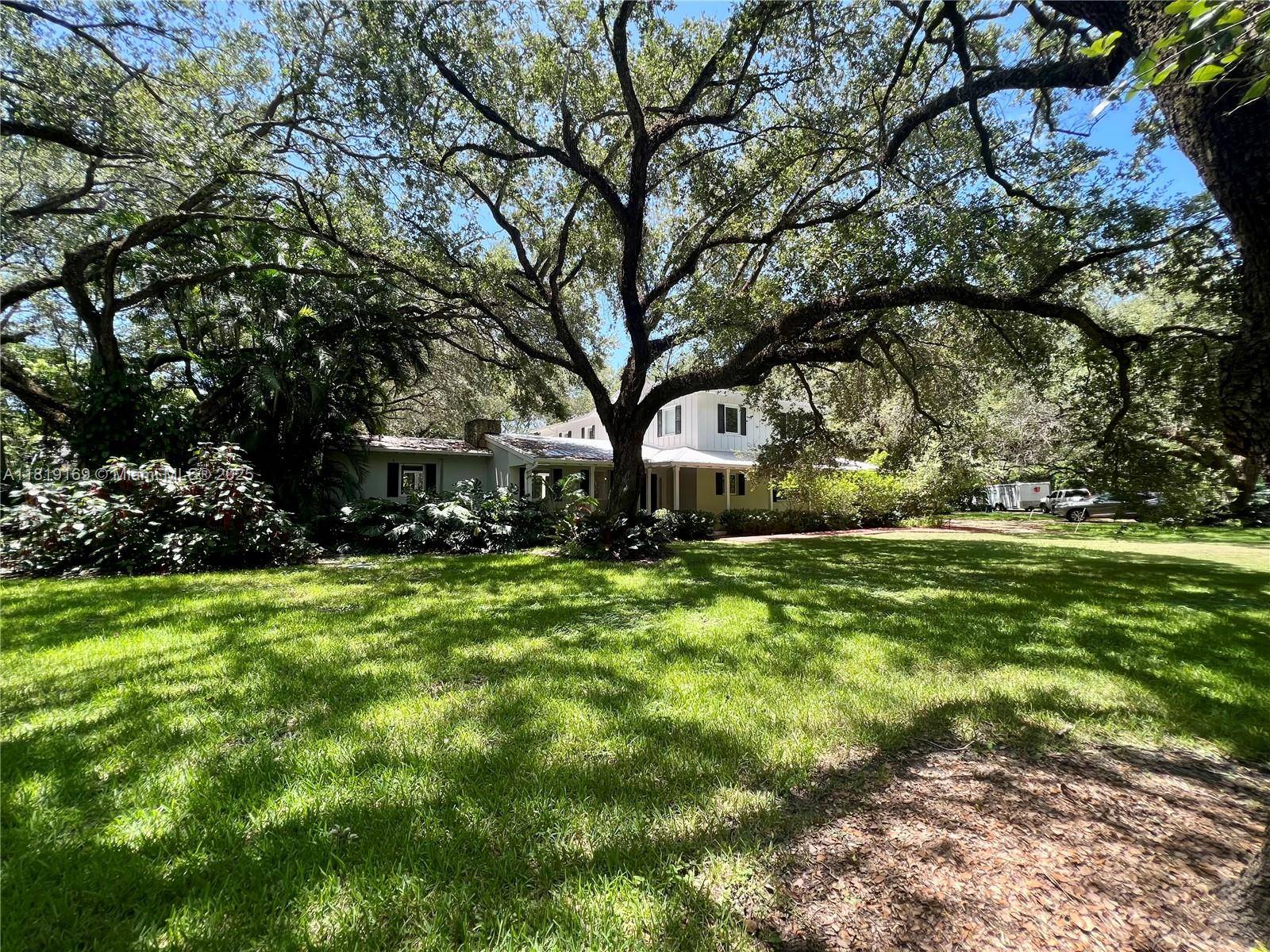 Pinecrest, FL 33156,6150 SW 92nd St