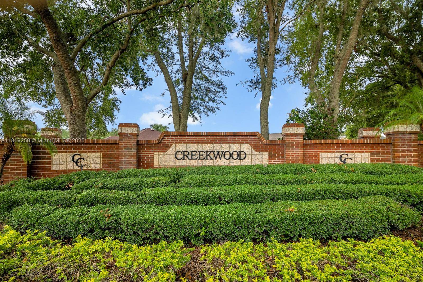 Tampa, FL 33647,10327 MEADOW CROSSING DRIVE