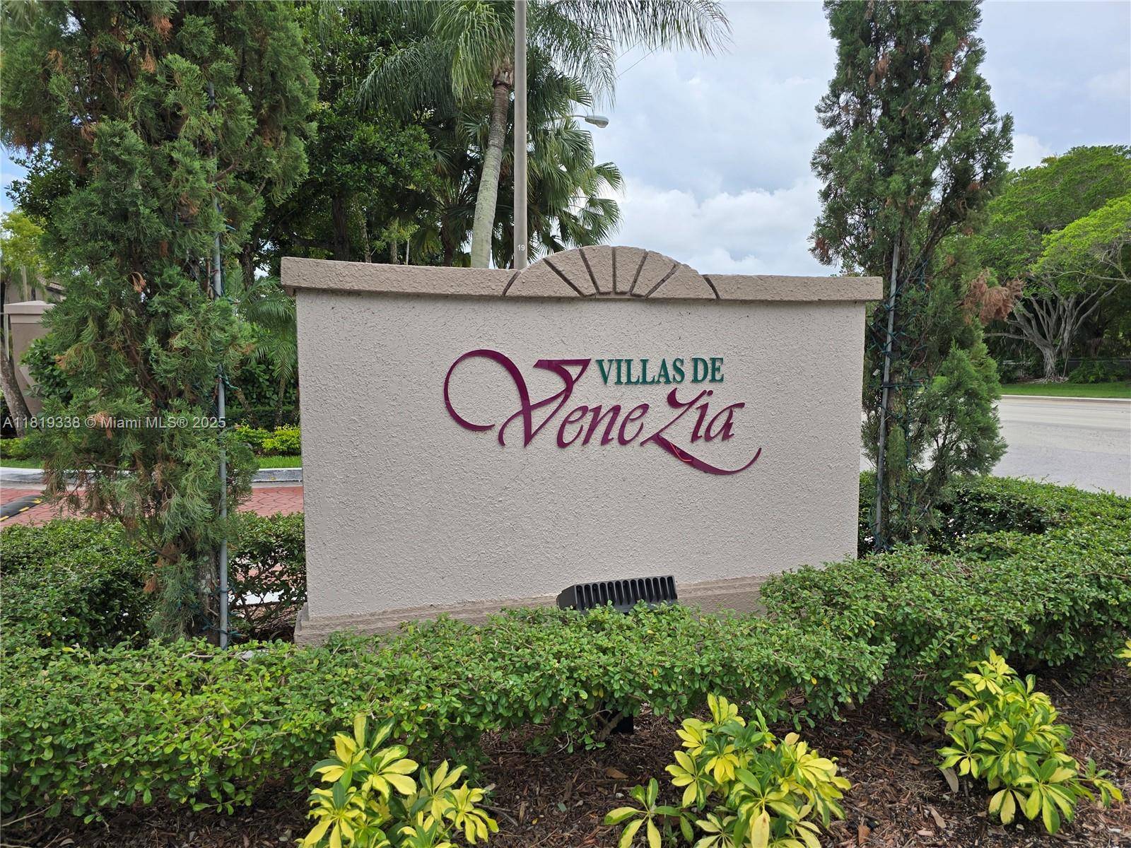 Sunrise, FL 33351,9892 Nob Hill Ln #9892