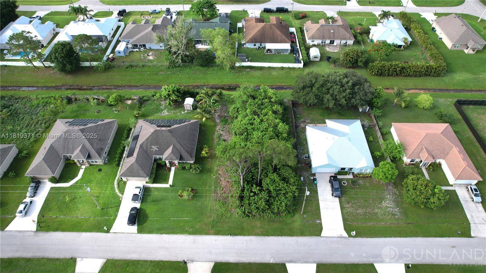 FL 34953,1574 Hackensack Ave