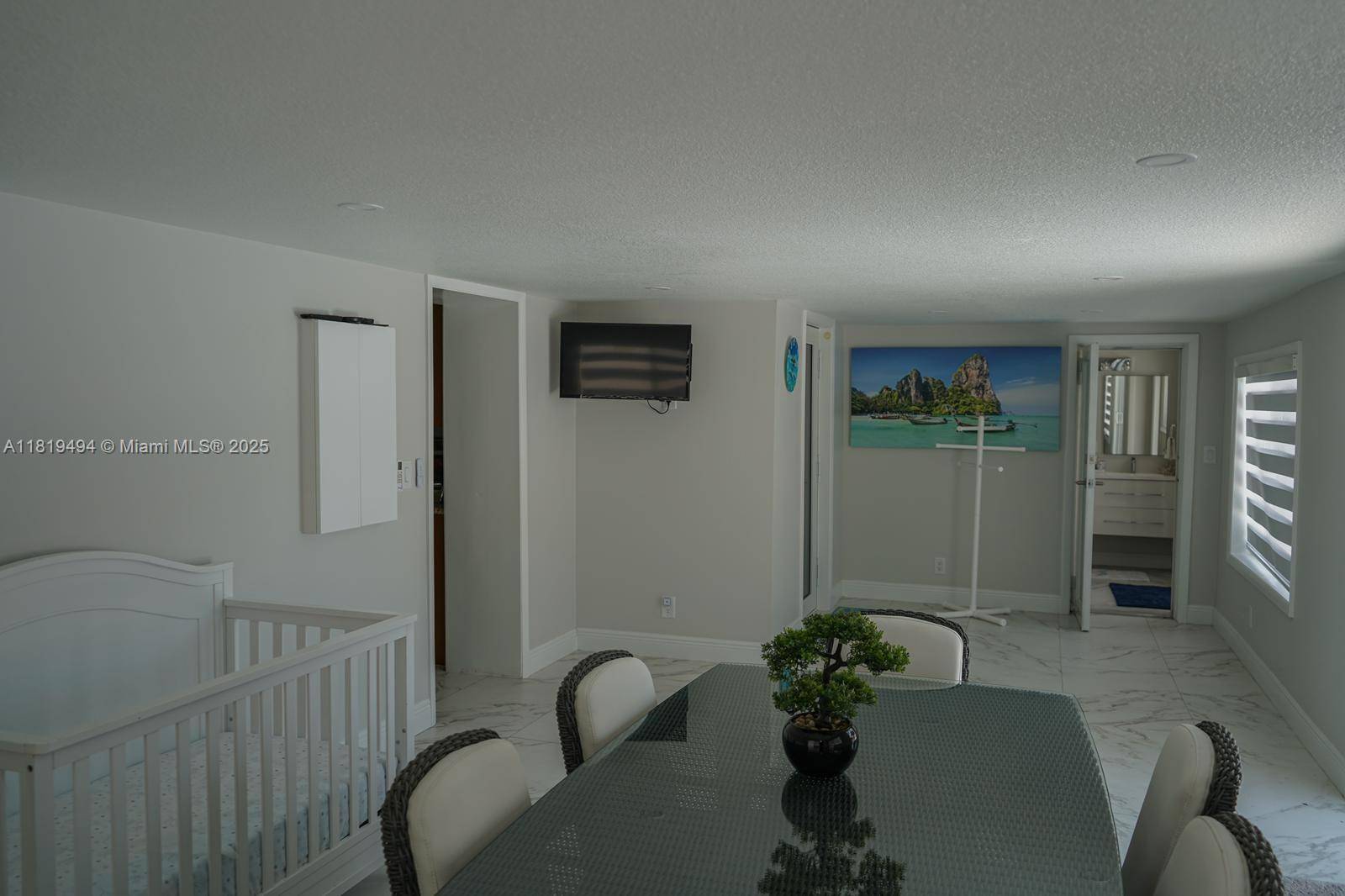 Key Largo, FL 33037,16 Fishermans Trl