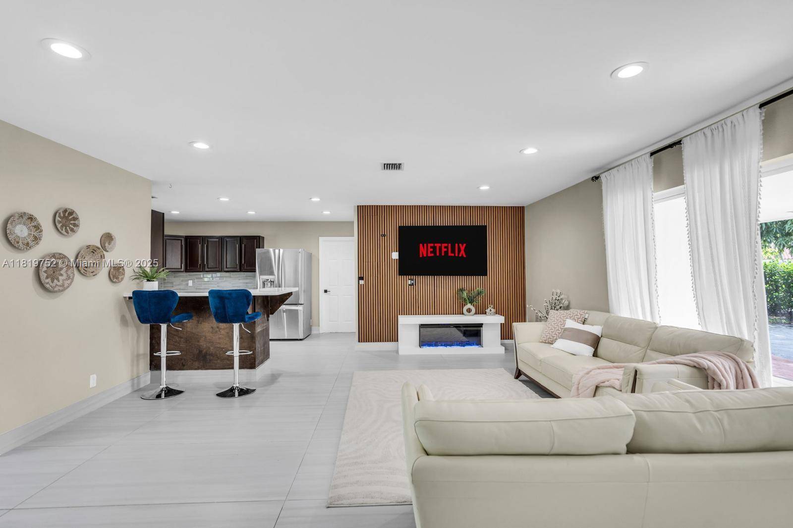 Pompano Beach, FL 33062,1540 SE 23rd Ave #-