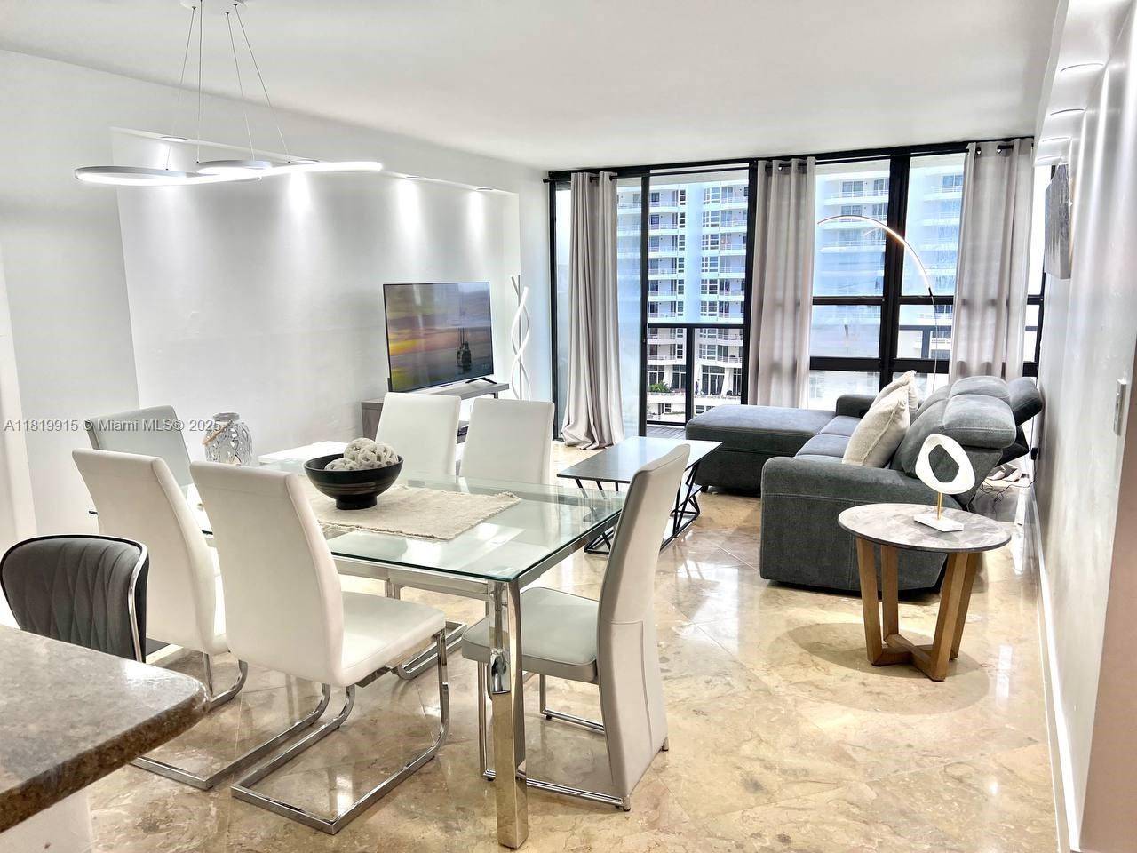 Miami, FL 33137,600 NE 36th St #1417