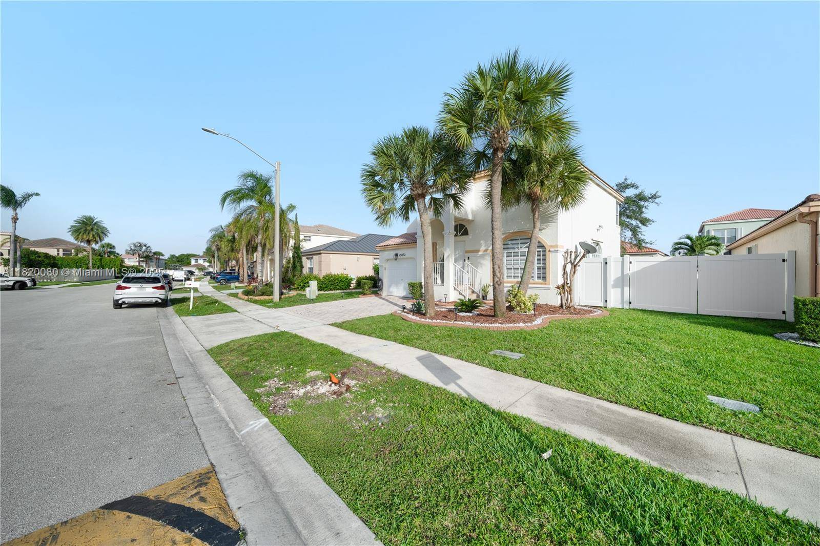 Pembroke Pines, FL 33028,15872 NW 21st St