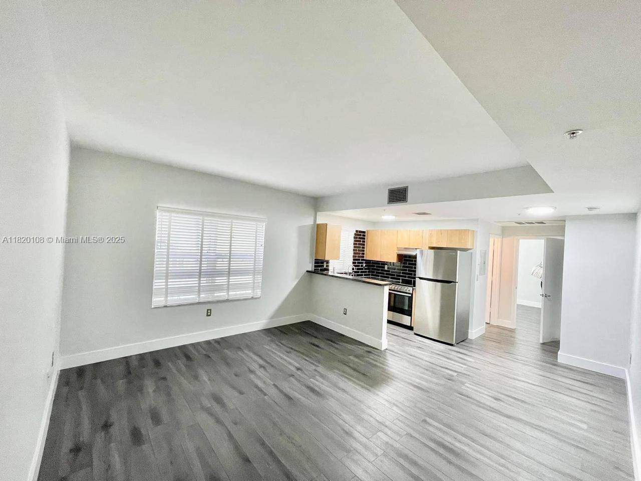 Miami Beach, FL 33139,1542 Drexel Ave #107