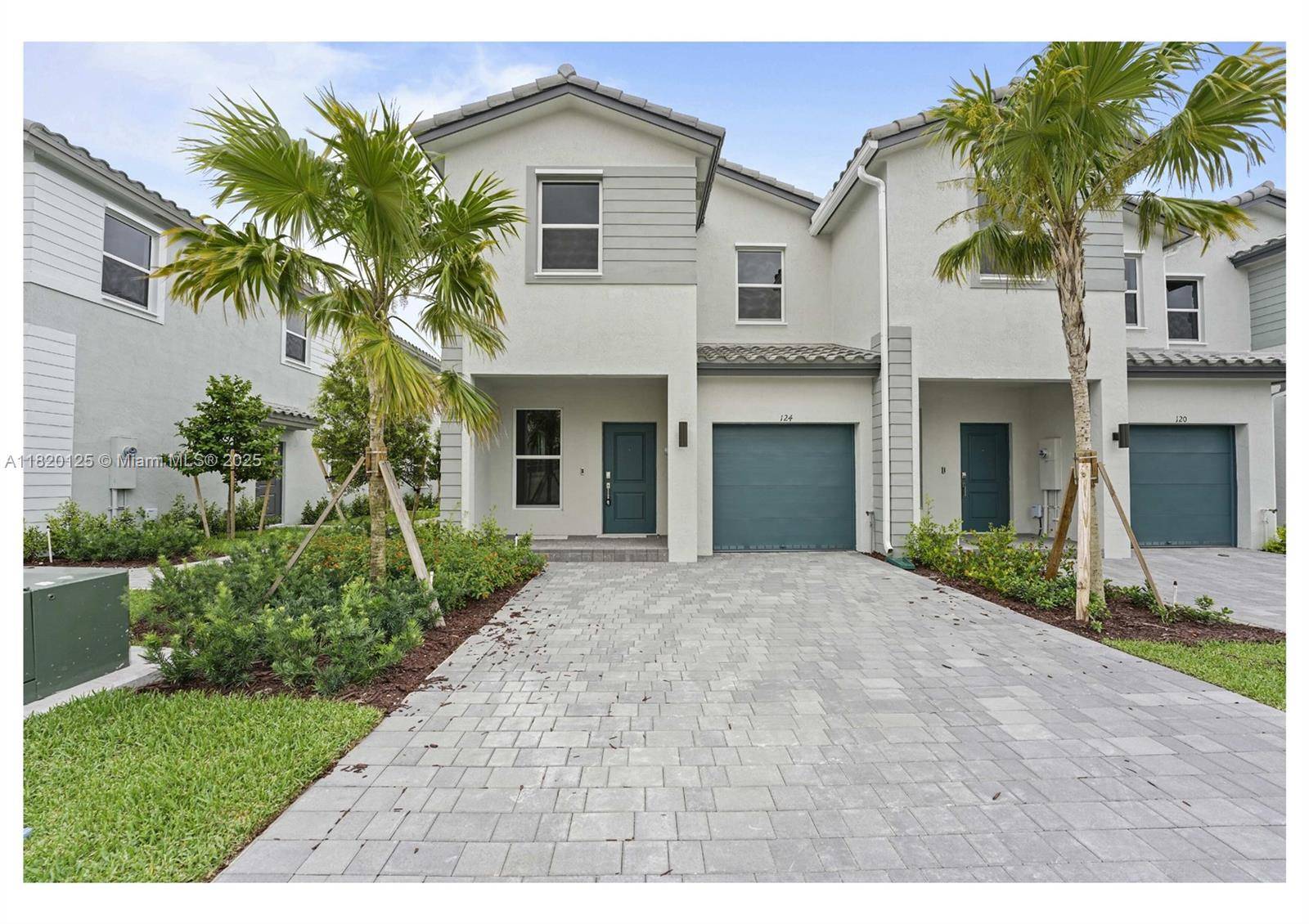 Pembroke Pines, FL 33029,124 SW 184th Way