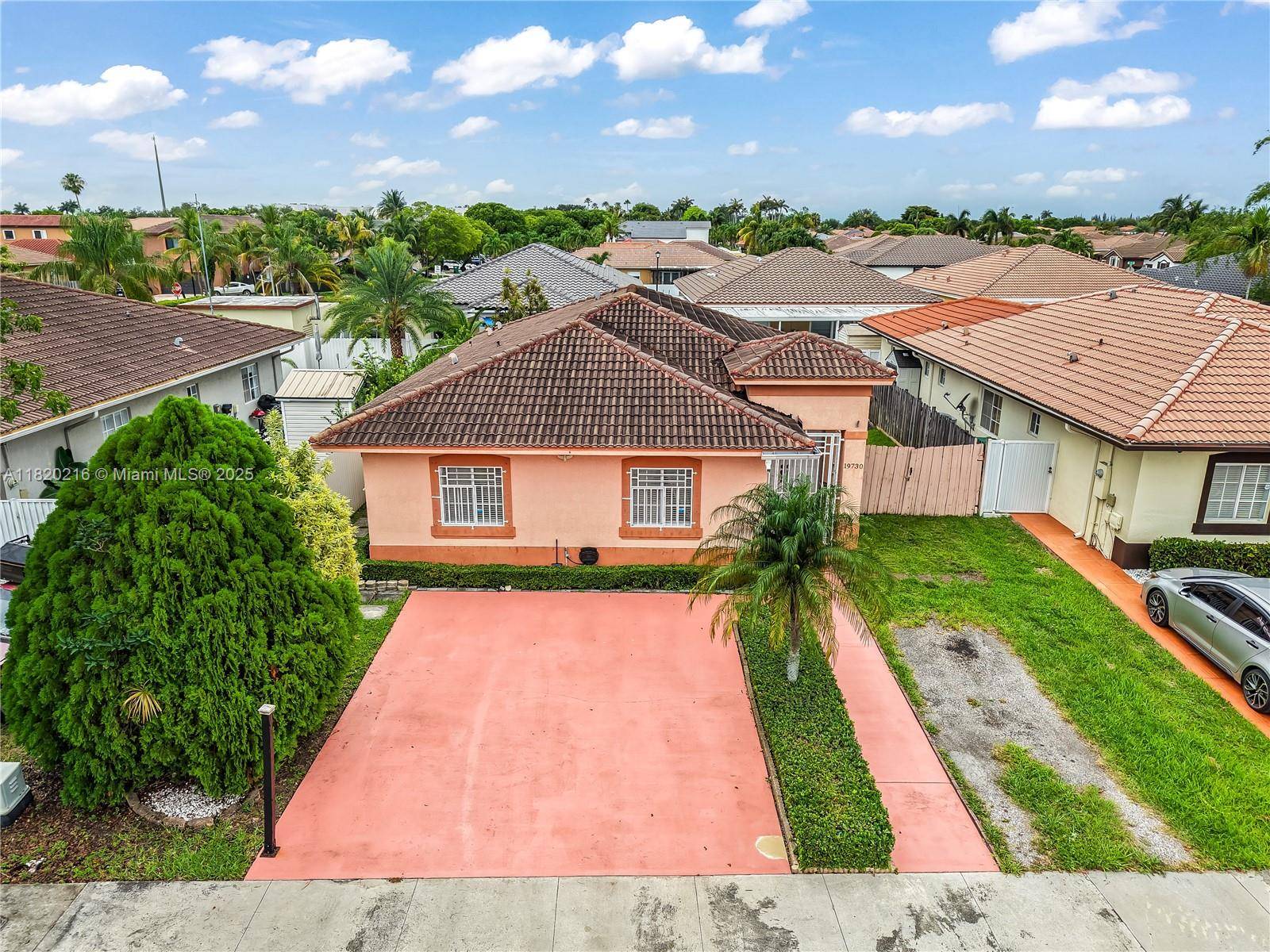 Hialeah, FL 33015,19730 NW 78th Path