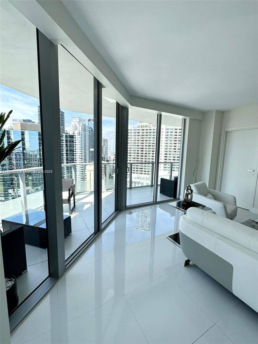 Miami, FL 33131,1300 Brickell Bay Dr #3101