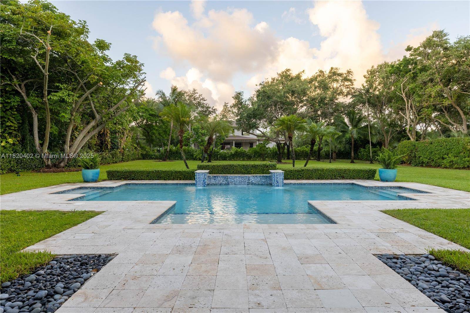 Pinecrest, FL 33156,6090 SW 116