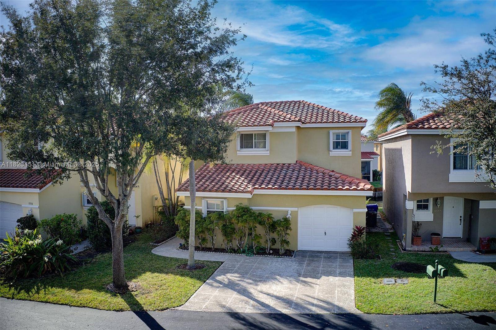 Hollywood, FL 33020,1762 E Trafalgar Cir