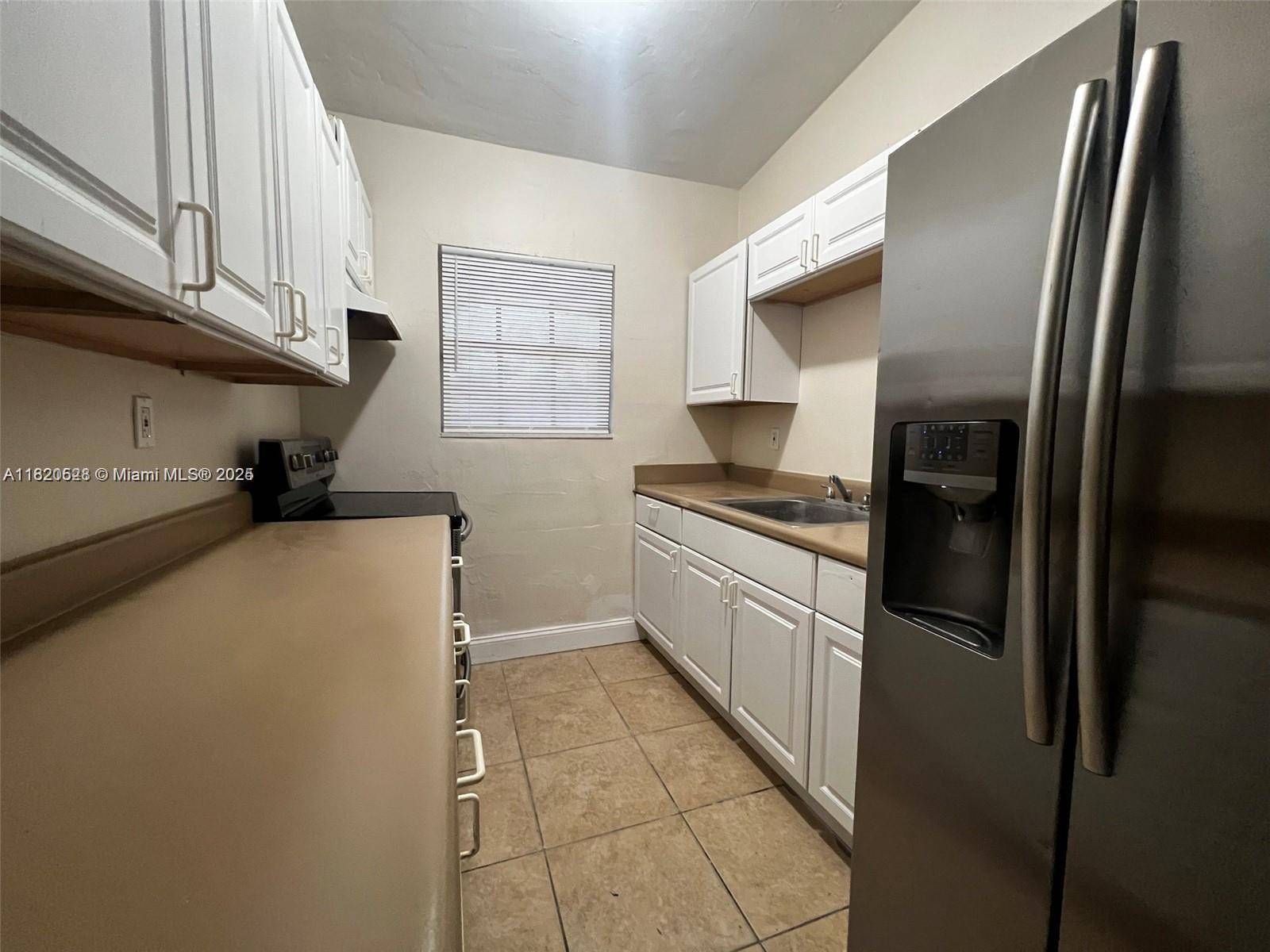 West Park, FL 33023,3350 SW 37th St #0