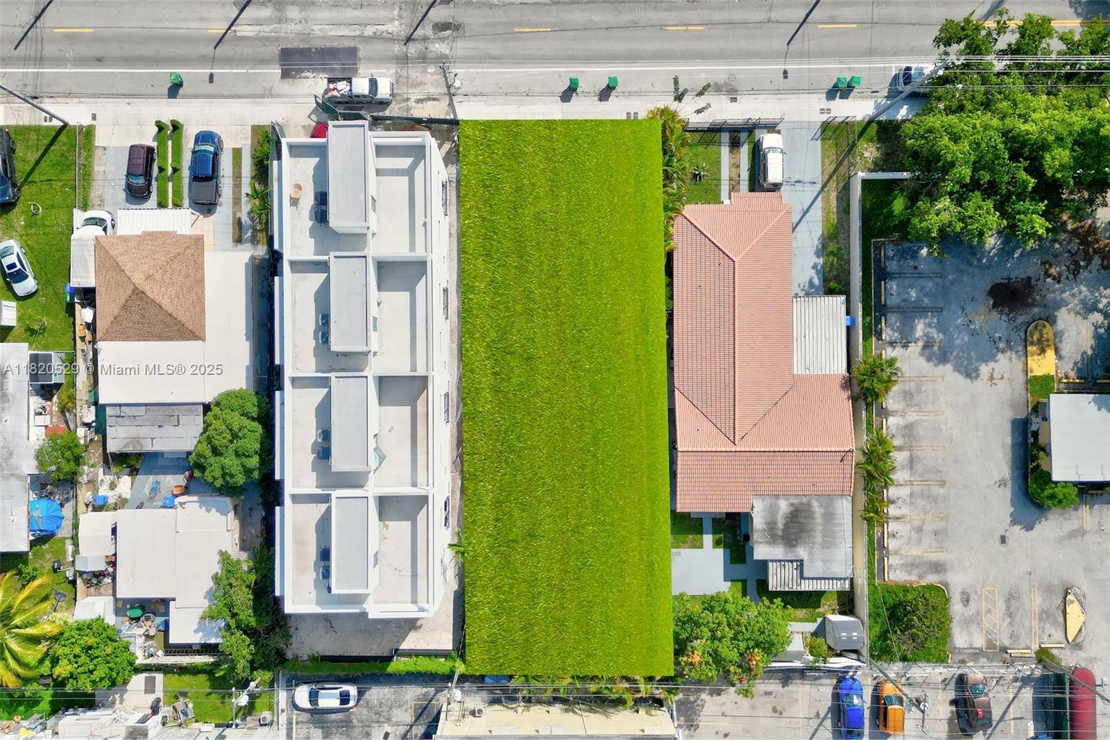 Miami, FL 33145,3355 SW 22nd Ter
