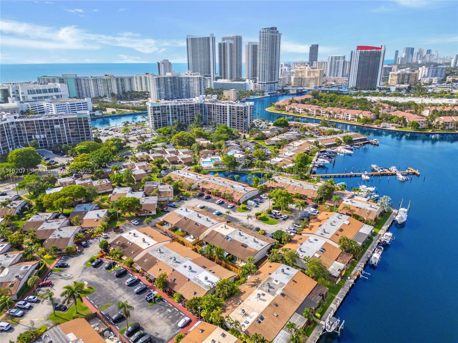 Hallandale Beach, FL 33009,2627 S PARKVIEW DR #2627
