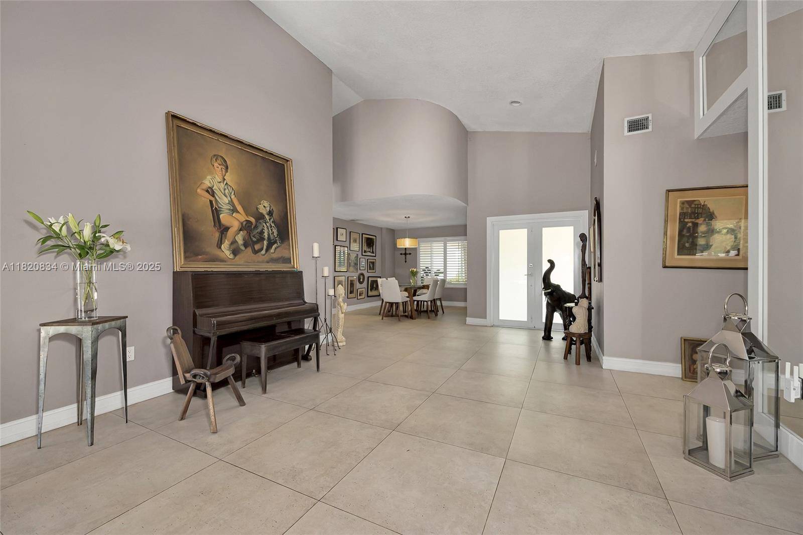 Miami Lakes, FL 33016,14460 Glencairn Rd