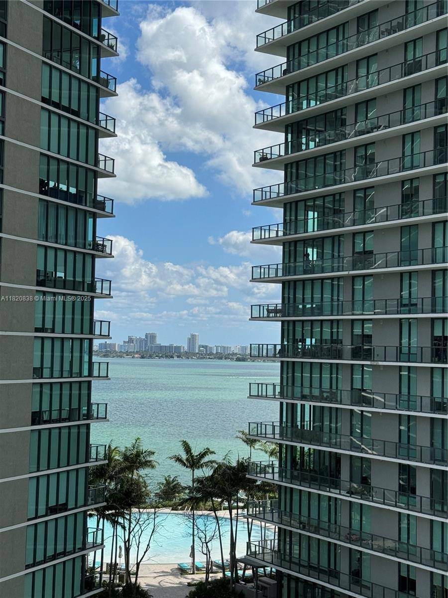 Miami, FL 33137,501 NE 31st St #903