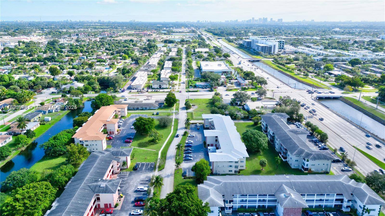 Plantation, FL 33313,4730 NW 10th Ct #314