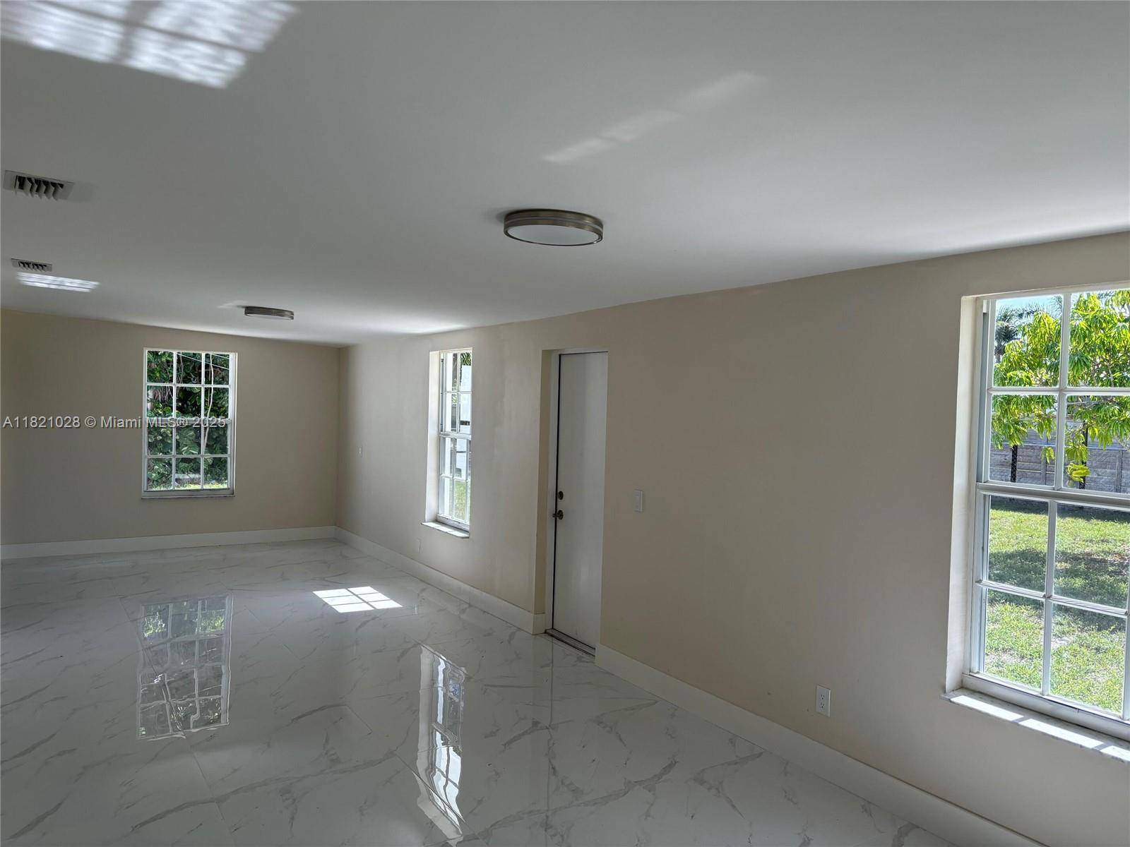 Miami Gardens, FL 33169,19130 NW 10th Ct
