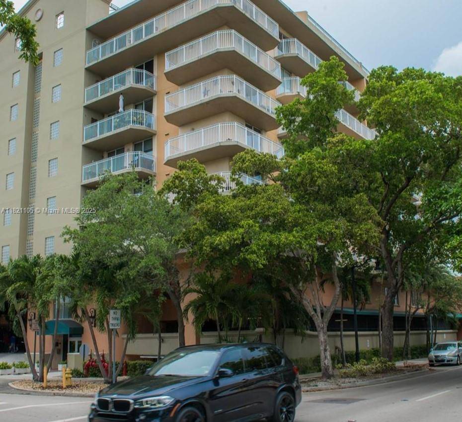 Miami, FL 33145,1650 Coral Way #512