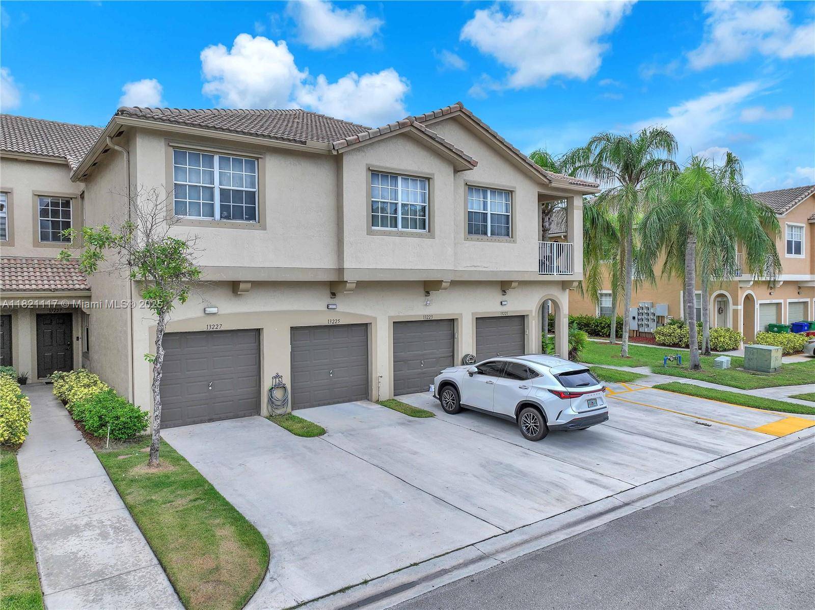 Miramar, FL 33027,13227 SW 42nd St #8103