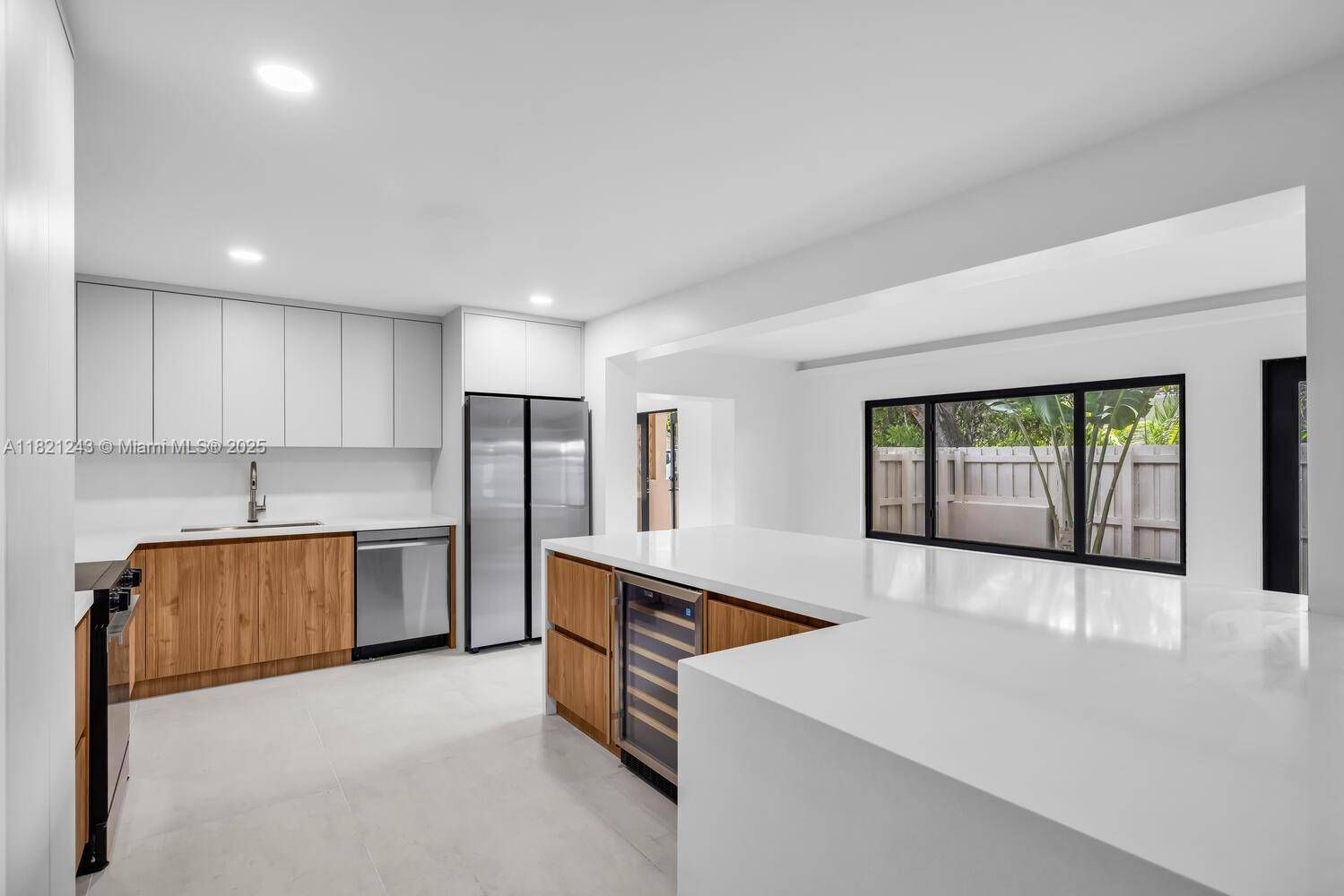 Miami Shores, FL 33138,220 NE 105 St