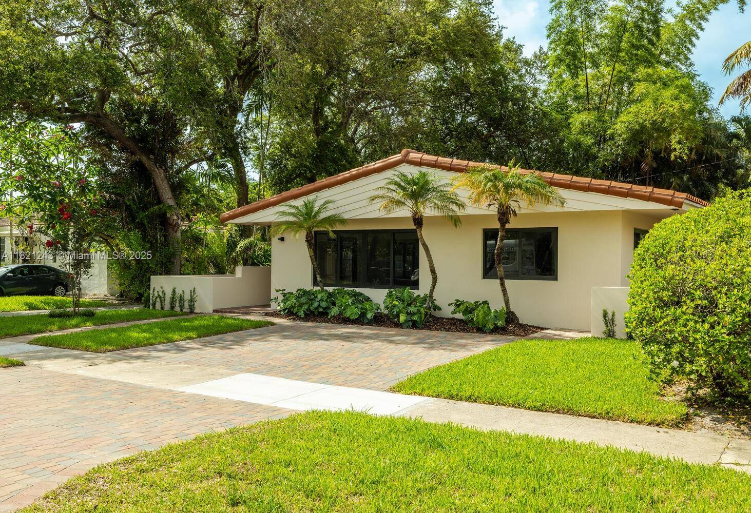 Miami Shores, FL 33138,220 NE 105 St