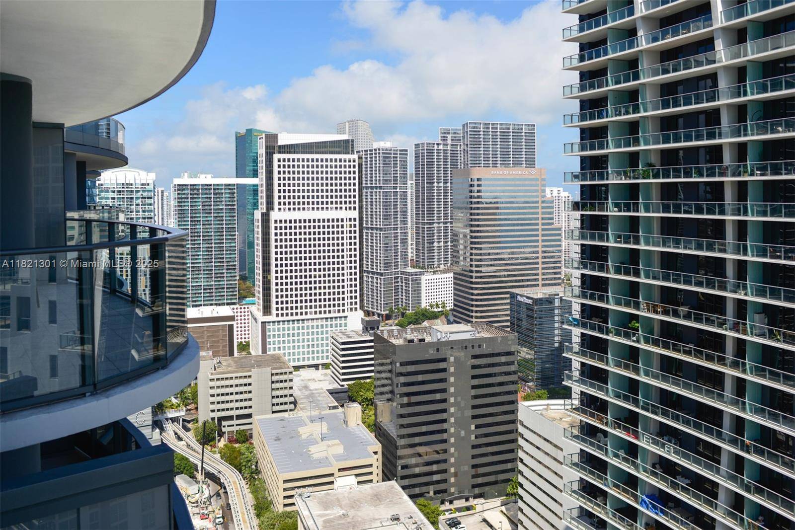 Miami, FL 33131,1000 Brickell Plz #3703