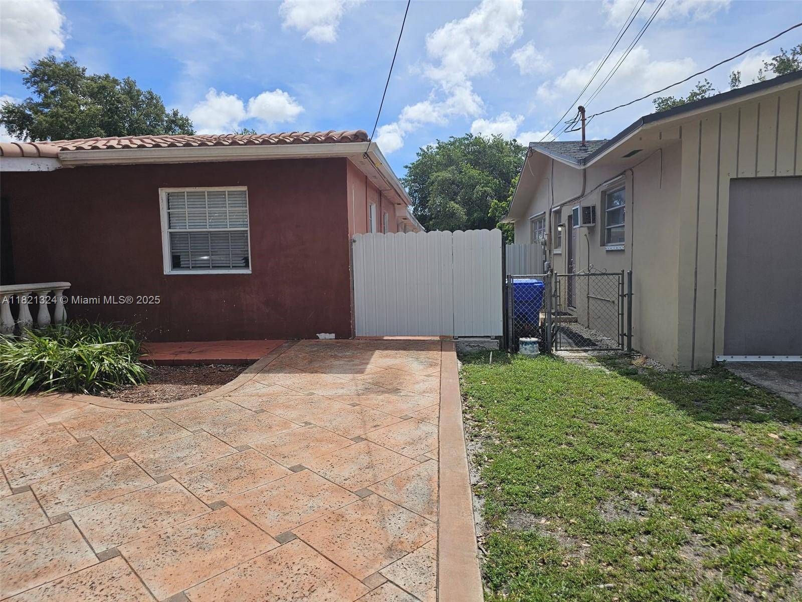 Miami, FL 33144,651 SW 66th Ave #3