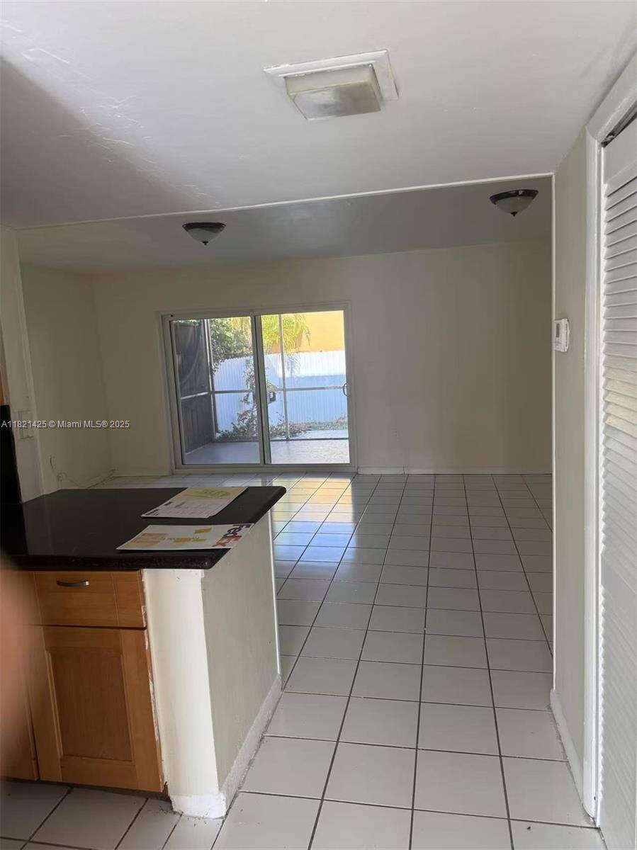 North Miami, FL 33181,13506 NE 20th Ct #13506