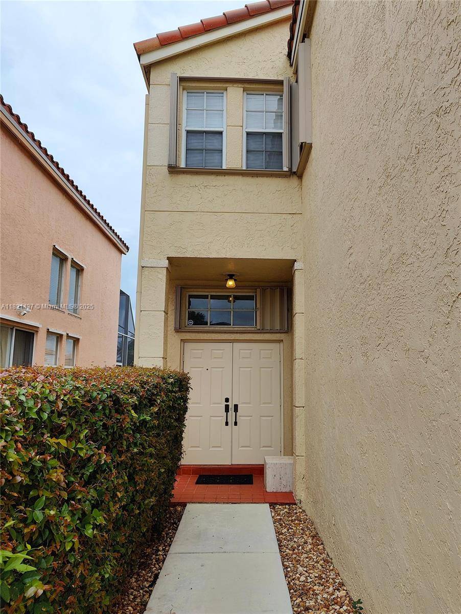 Pembroke Pines, FL 33028,15651 NW 14th Ct
