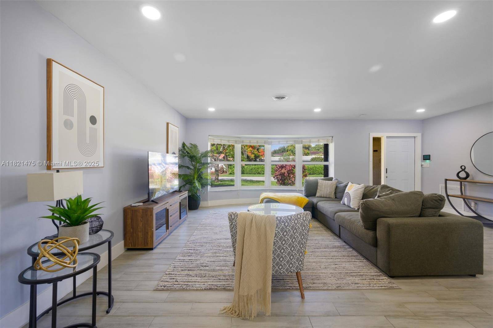 Fort Lauderdale, FL 33334,5240 NE 14th Ter #5240