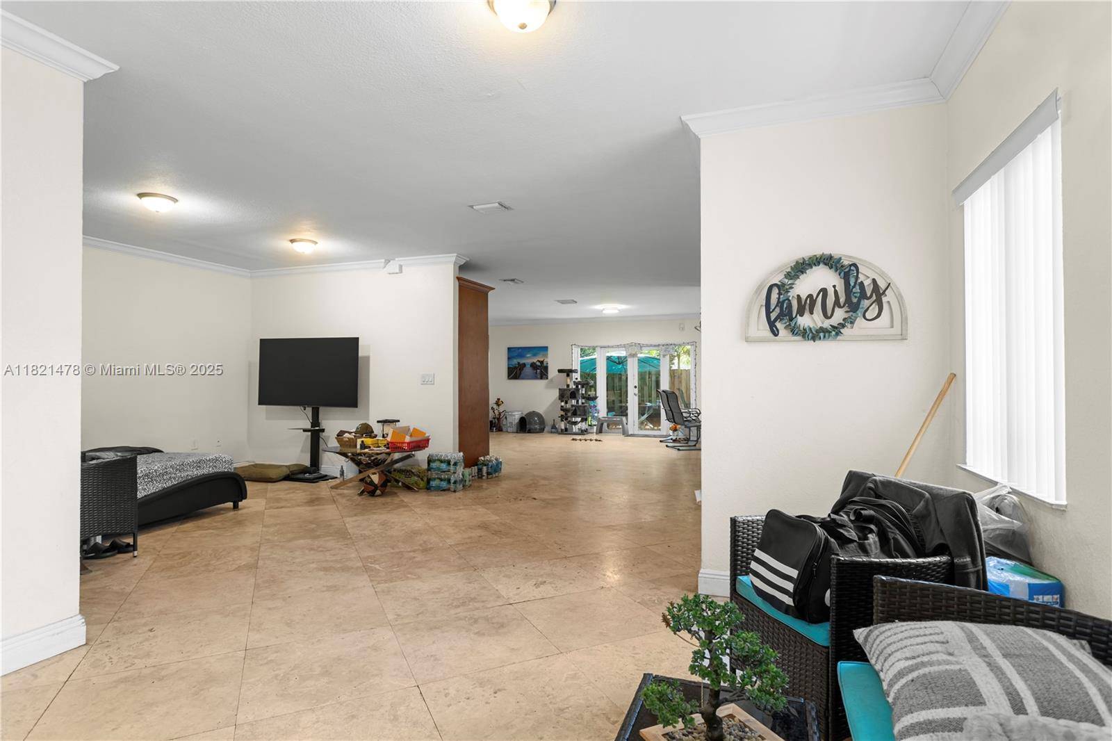 Miami, FL 33133,3154 Plaza St