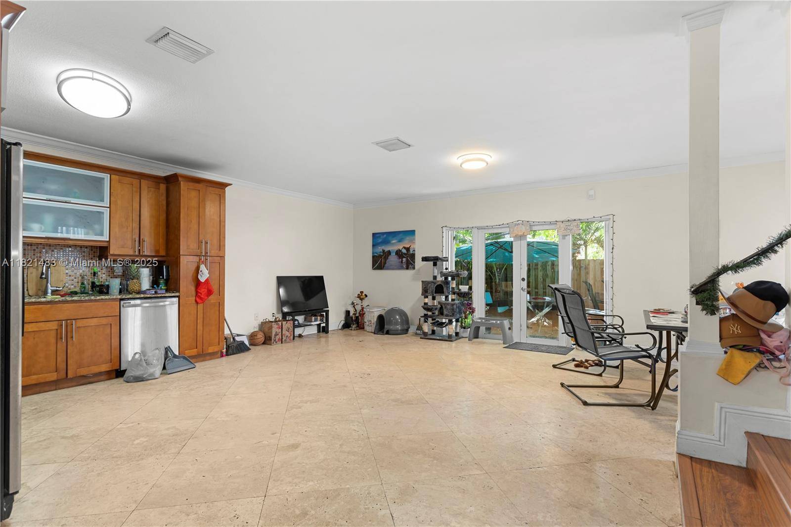 Miami, FL 33133,3154 Plaza St
