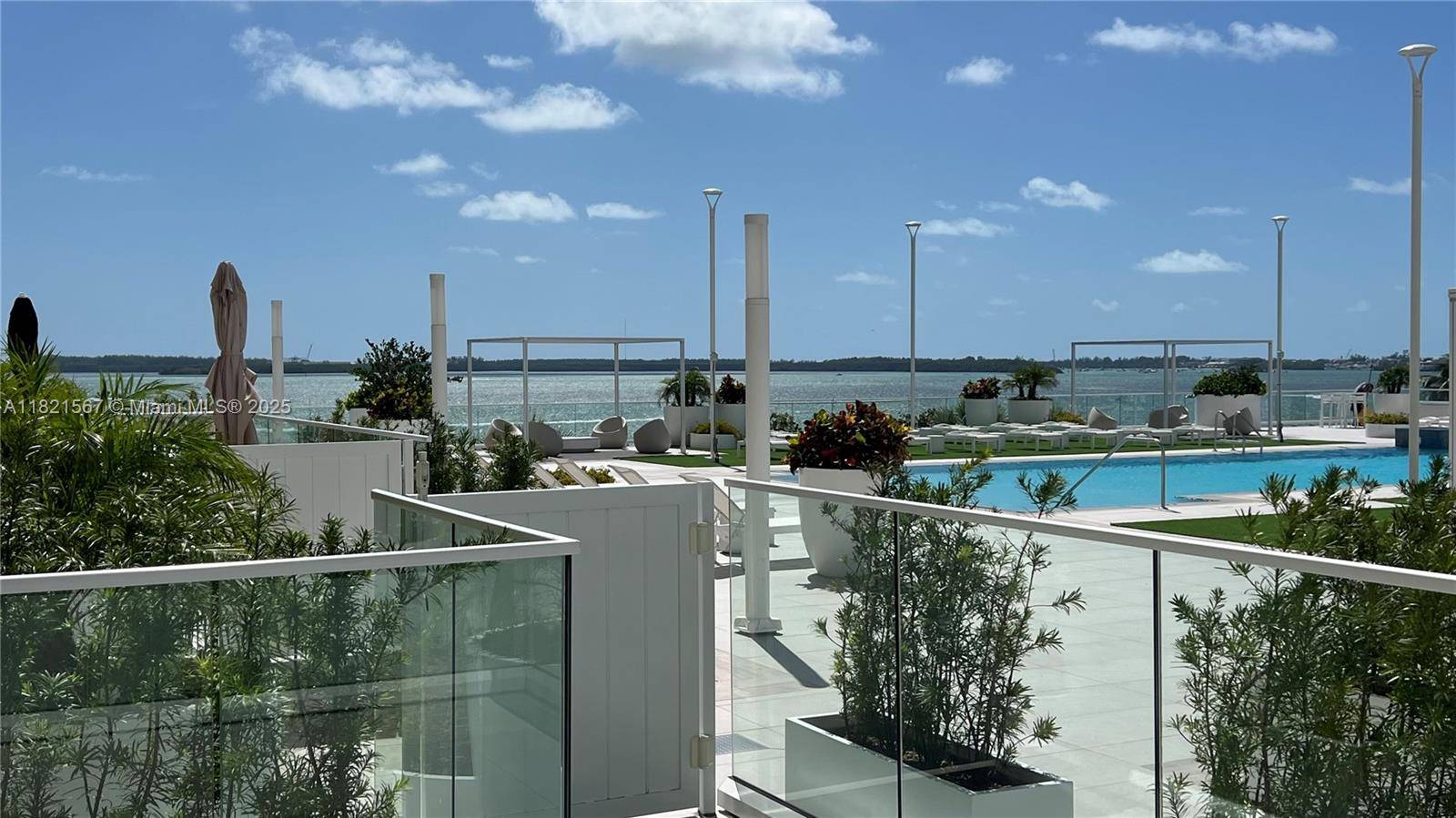 Miami, FL 33131,770 Claughton Island Dr #410