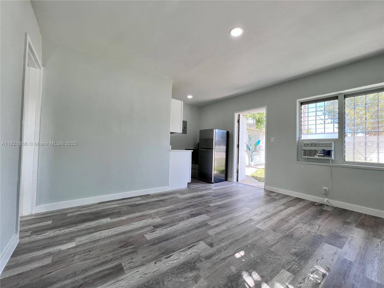 Fort Lauderdale, FL 33311,2901 NW 18th St #14