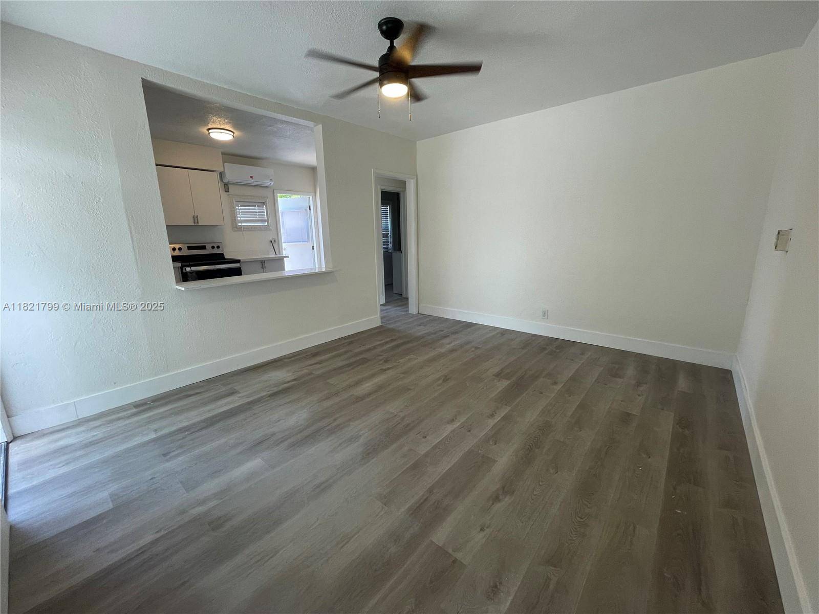 Pompano Beach, FL 33060,126 NE 19th Ave #1