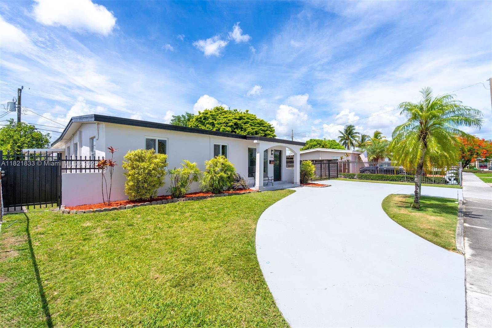 Miami, FL 33165,11030 SW 42 ST