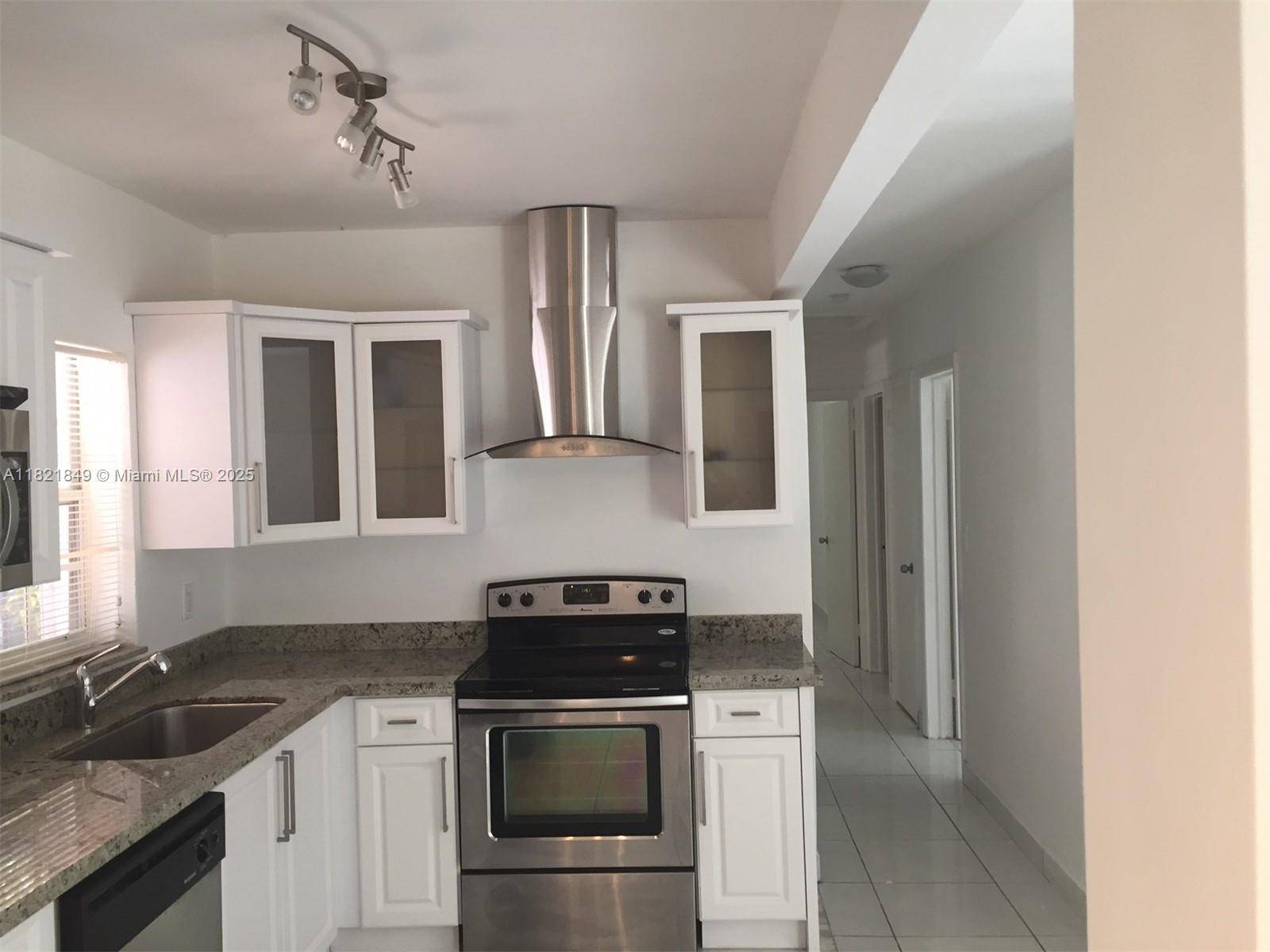 North Miami Beach, FL 33162,1435 NE 173rd St