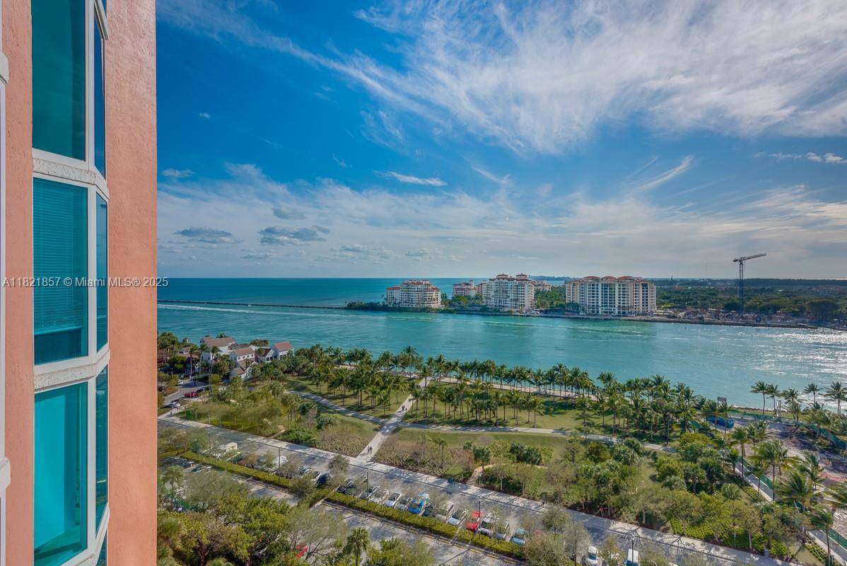 Miami Beach, FL 33139,300 S Pointe Dr #1602