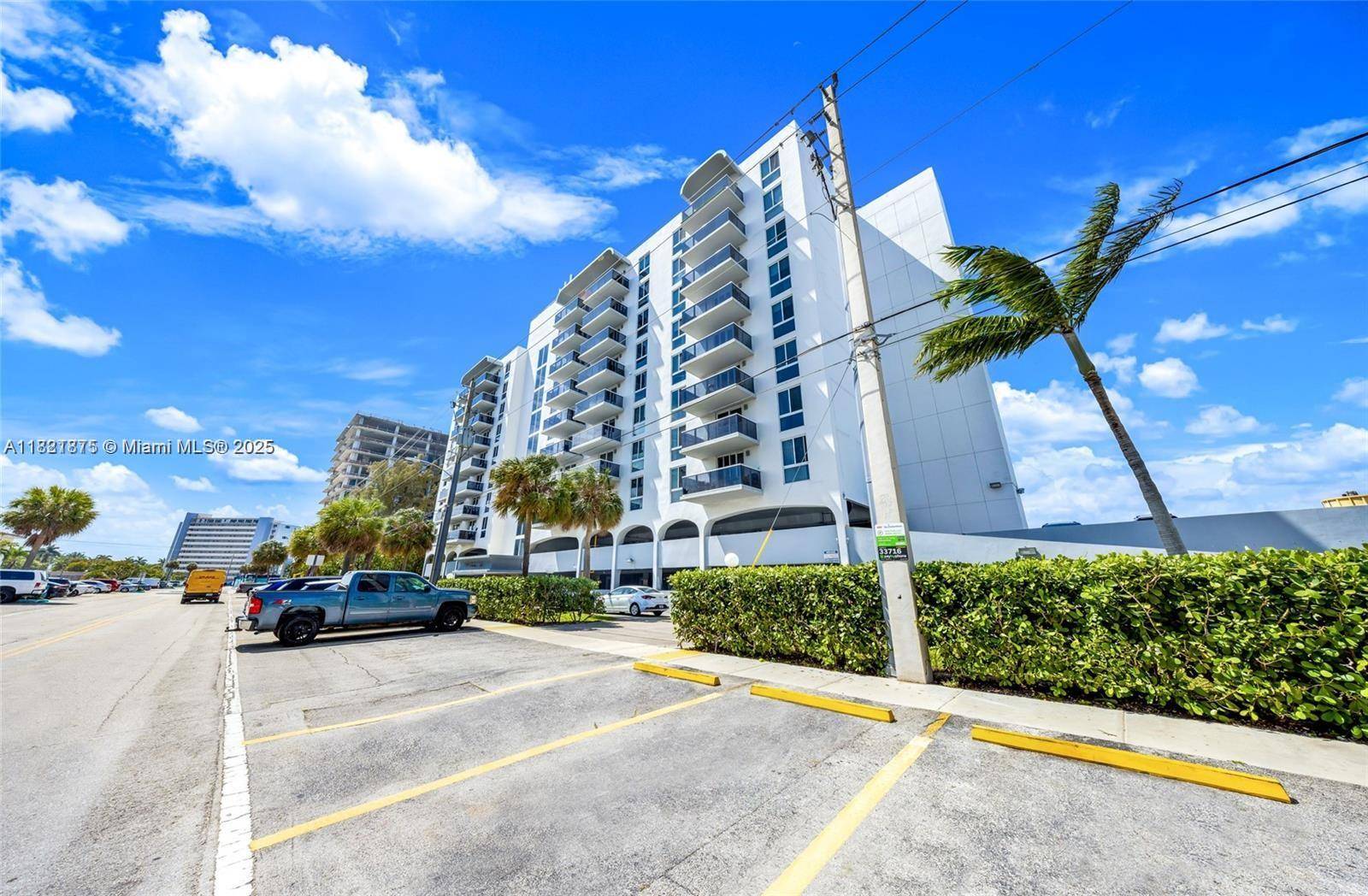 North Bay Village, FL 33141,7928 West Dr #602