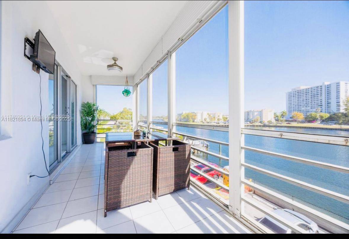 Hallandale Beach, FL 33009,400 Diplomat Pkwy #302