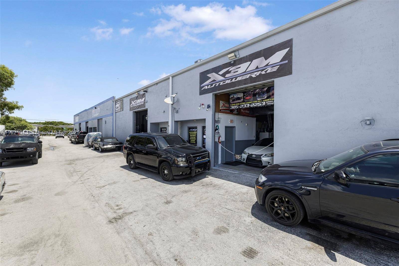 Miami, FL 33186,12468 SW 128th St