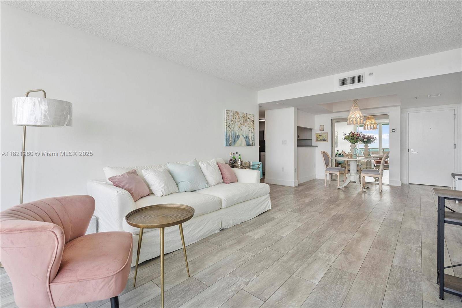 Miami Beach, FL 33139,650 West Ave #2106