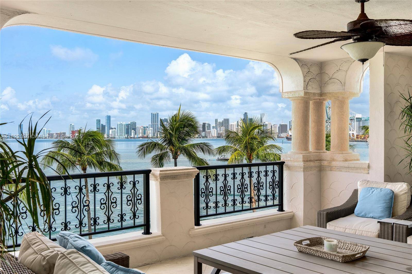 Miami Beach, FL 33109,5233 Fisher Island Dr #5233
