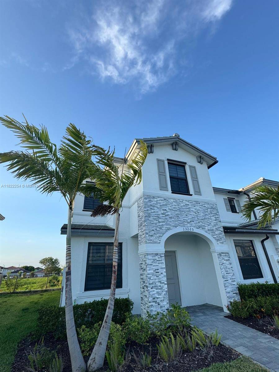 Homestead, FL 33033,13265 SW 285th St #13265