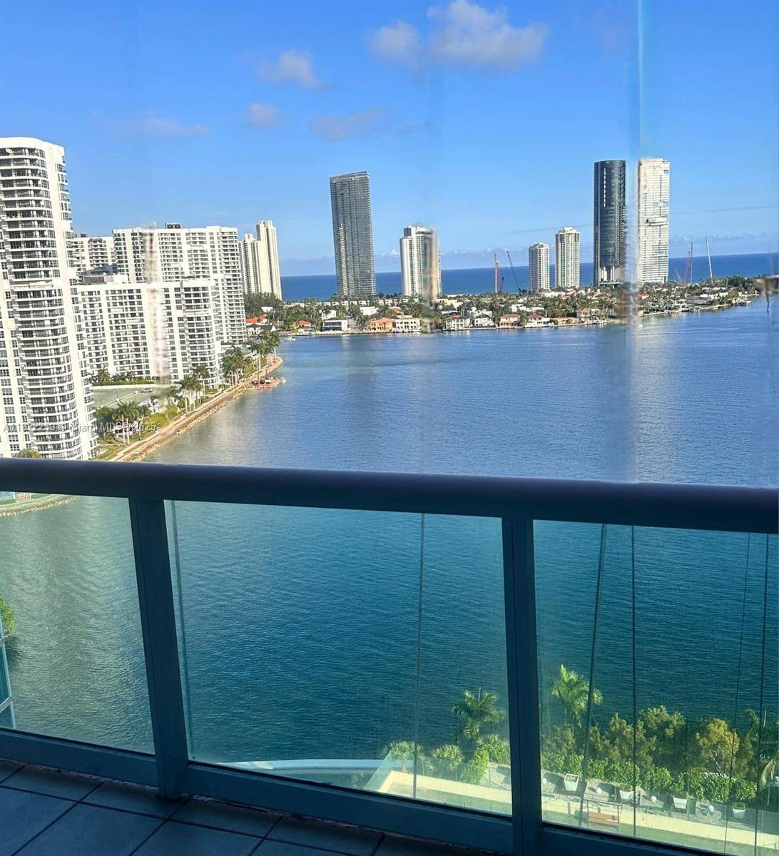Aventura, FL 33180,3370 Hidden Bay Dr #2006